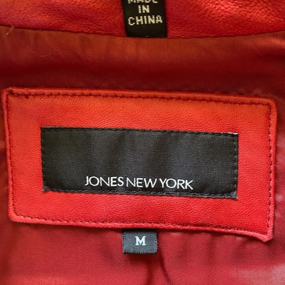 Jones New York Women's Vibrant Red Leather Jacket Size Medium - Picture 2 of 13
